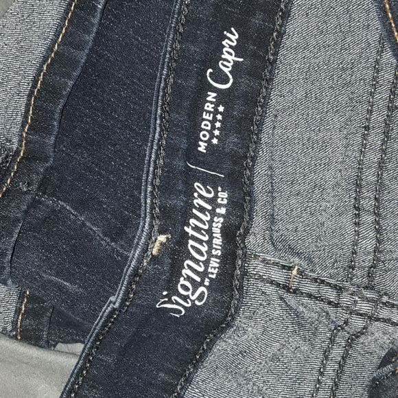 Capris - Picture 2 of 4